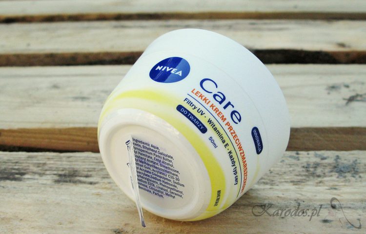 recenzja lekkiego kremu przeciwzmarszczkowego Nivea