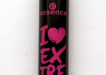 Essence, I Love Extreme Volume Mascara - Pogrubiający tusz do rzęs